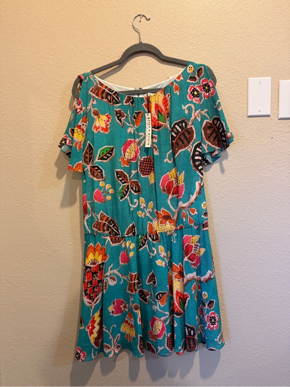 Alice & Olivia Dress Women's Size 8